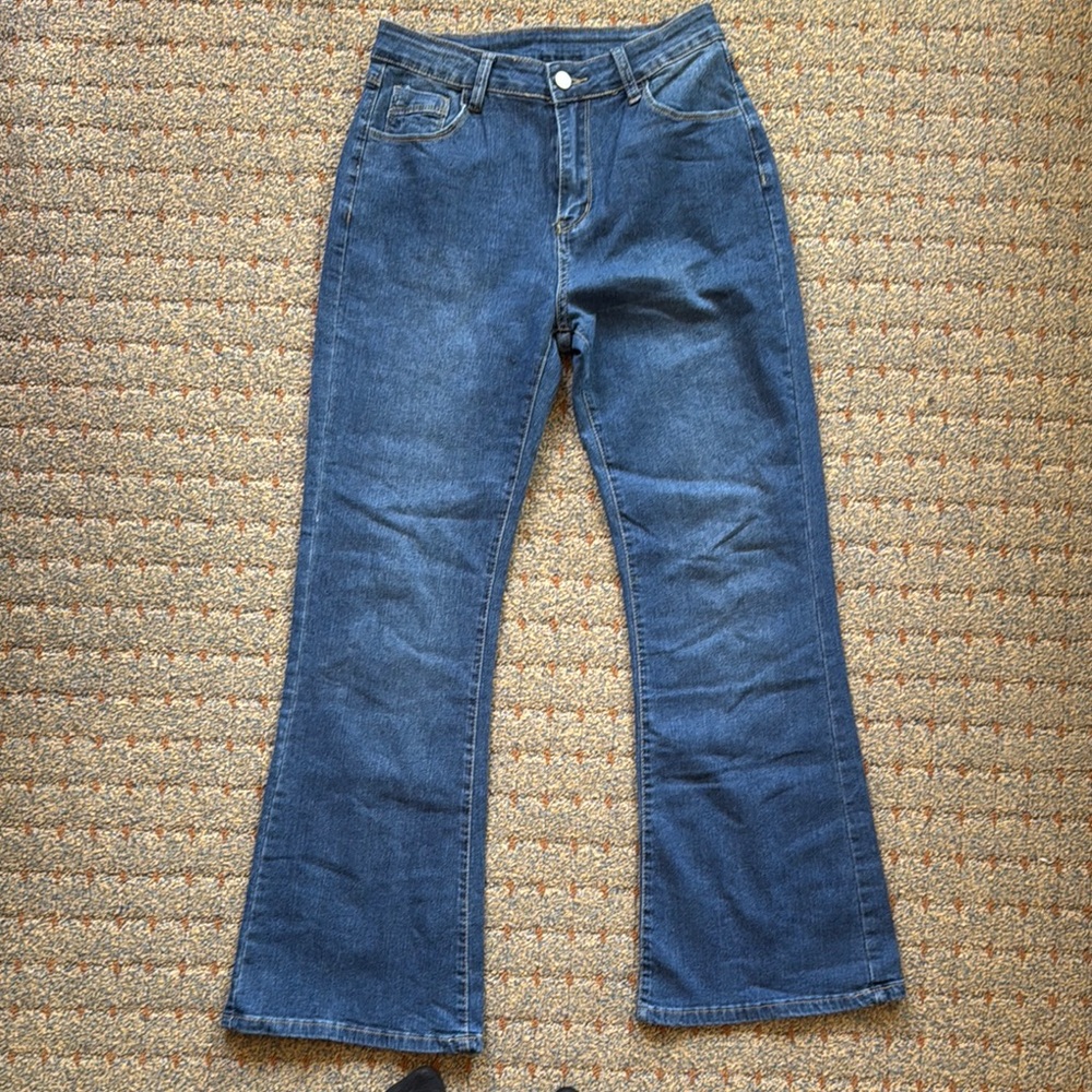 Flare Wide Leg Blue Jeans with Classic Style